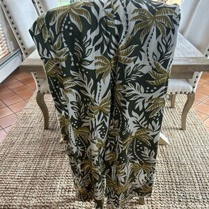 Old Navy Green and White Wide Leg Pants